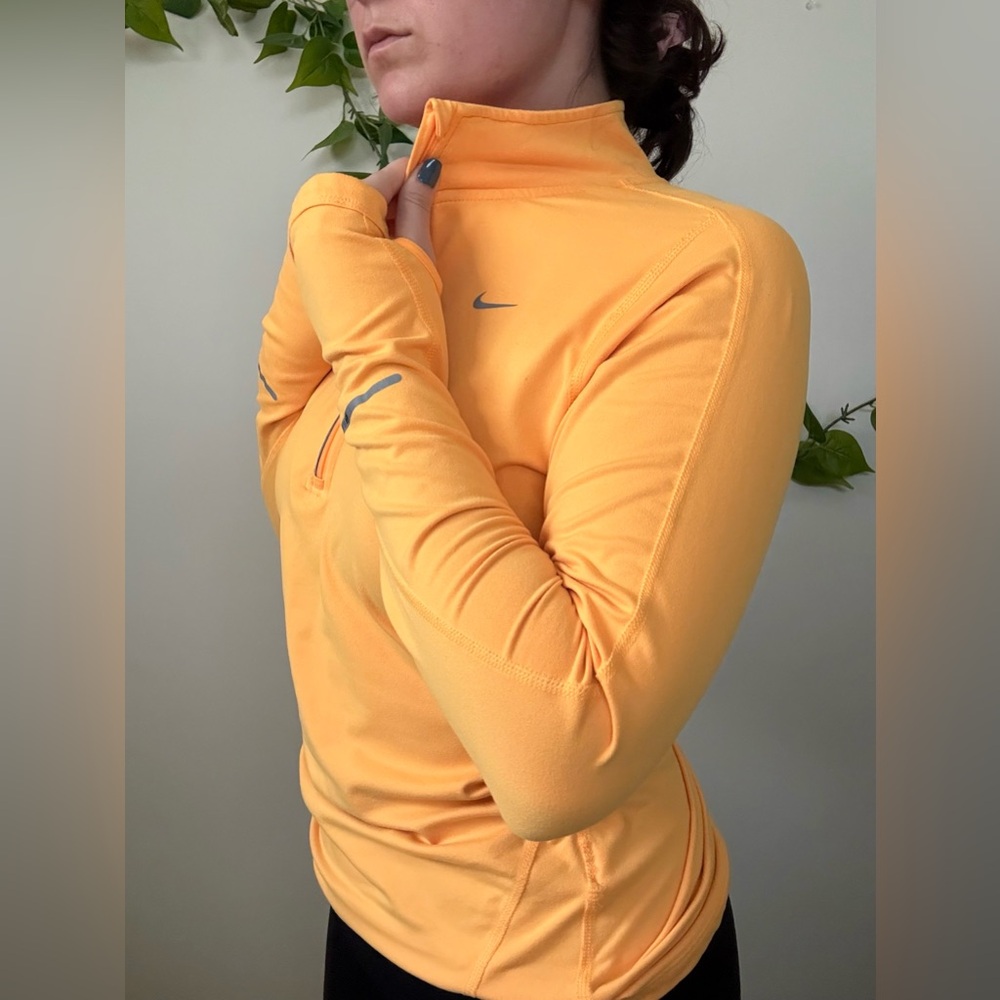 Nike Running dry fit top
